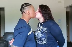 Lesbian kissing picture